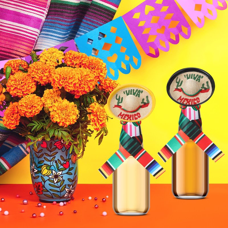 Panitay Mexico Mini Sombrero Hats with Mexican Beer Poncho Mini Serapes Decorations for Bottles Carnivals Cinco De Mayo(100 Pcs)