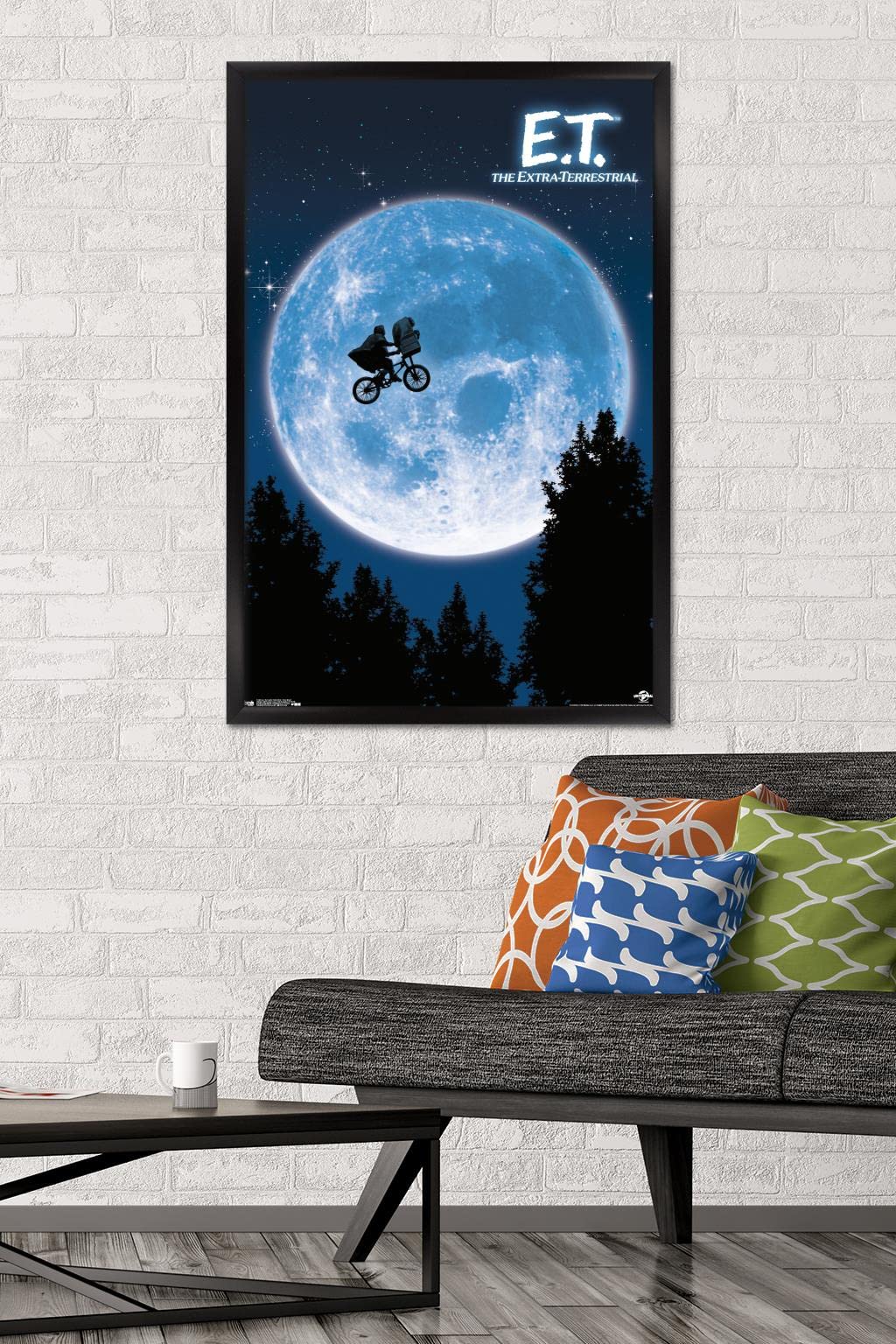 Trends International E.T. The Extra-Terrestrial Wall Poster, 22.375" x 34", Black Framed Version