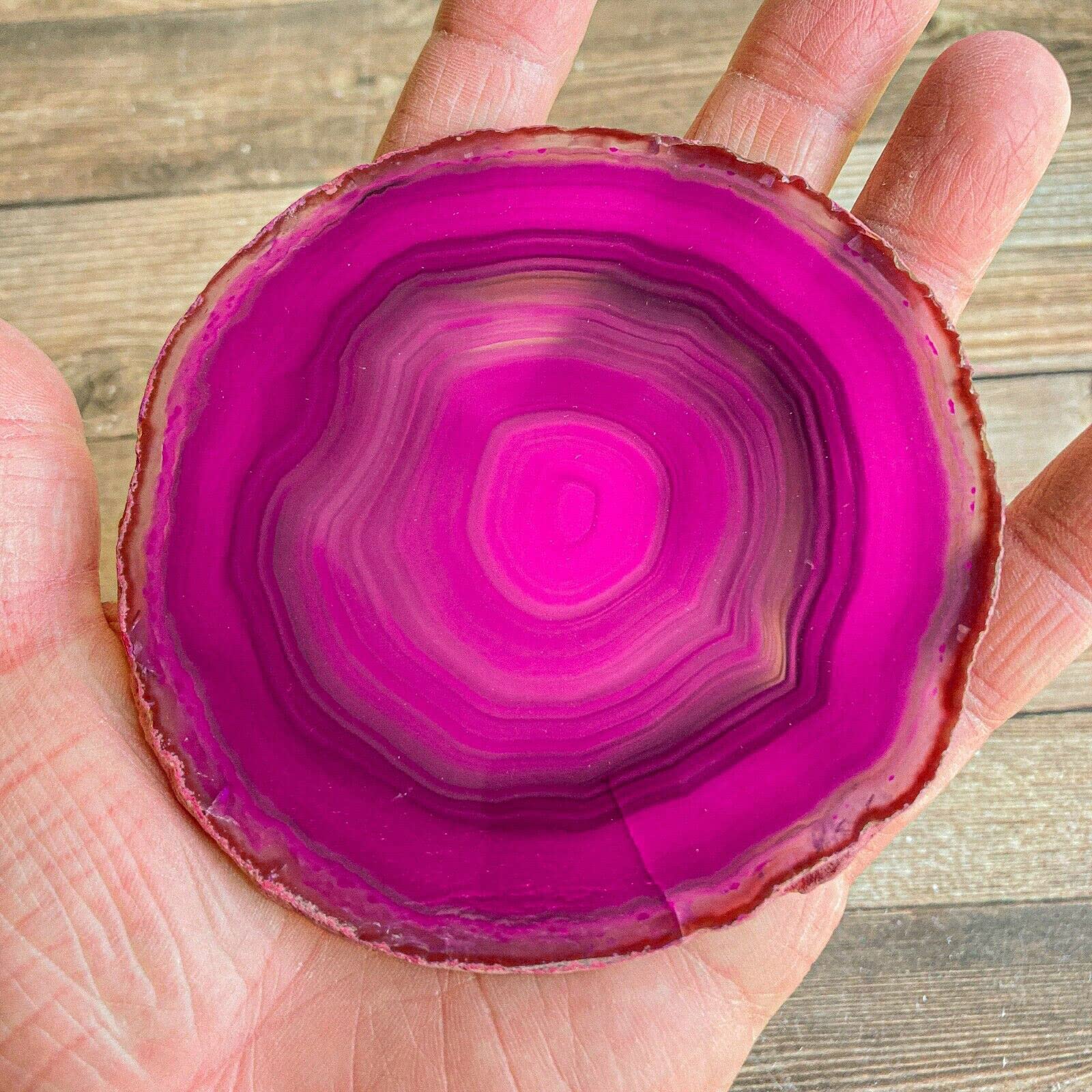 AMOYSTONE Pink Agate Slice Coasters Large 4-5 INCH, Set of 4 Natural Stone Cup Mat with Rubber Bumpers, Home Decor