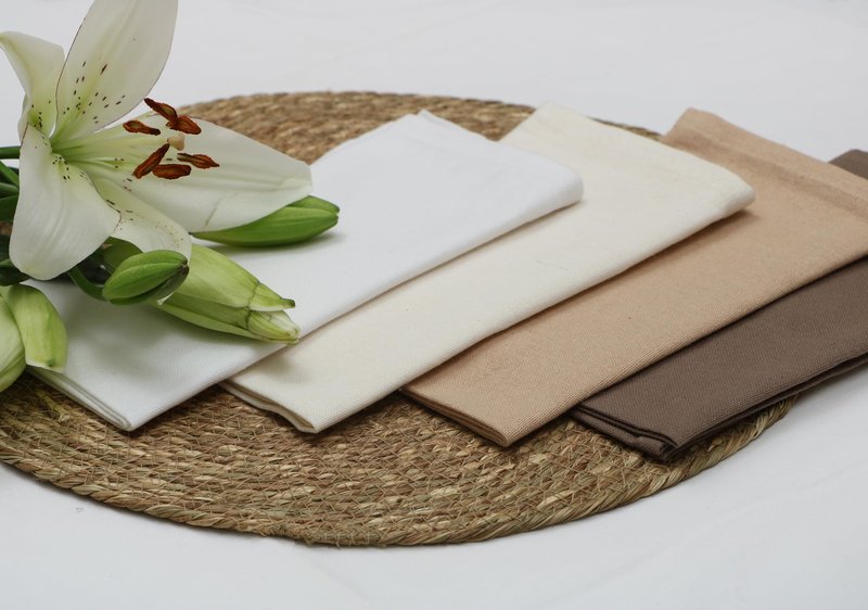 Set of 12 Cloth Napkins, 18 X 18 Inches, 100% Cotton Everyday Use Premium Quality Cloth Napkins with Mitered Corners Ultra Soft Absorbent Dinner Table Cloth Decor Oversized Napkins for Parties, Linen