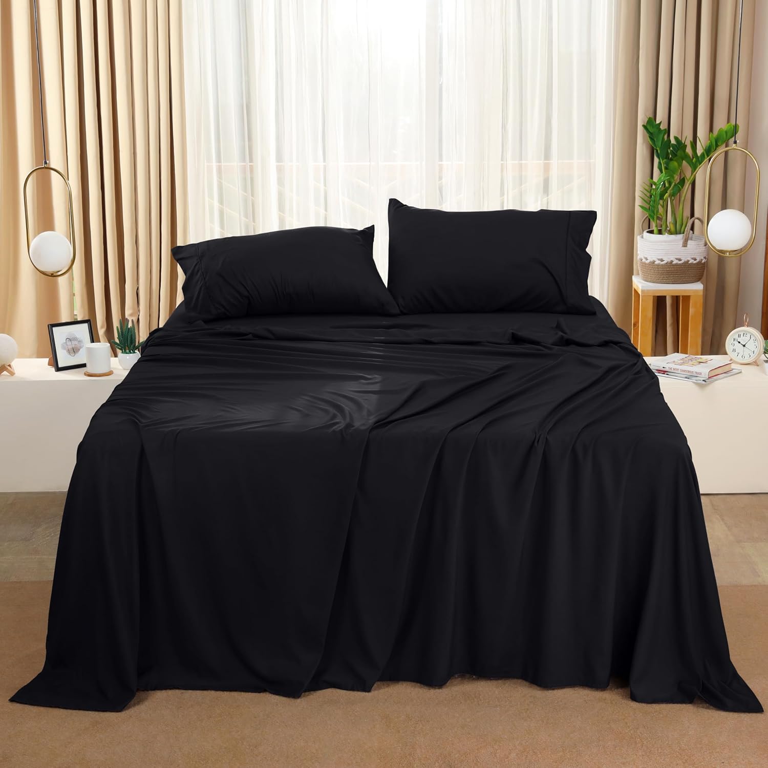 Utopia Bedding Queen Bed Sheets Set - 2-Piece Brushed Microfiber - Fade & Shrinkage Resistant - Easy Care (Black)