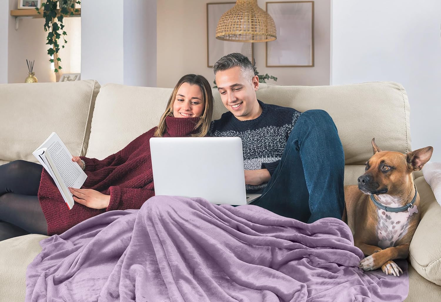 Utopia Bedding Fleece Blanket - Luxury Soft Microfiber Twin Size in Lilac | 300GSM Anti-Static (60x80 Inch)