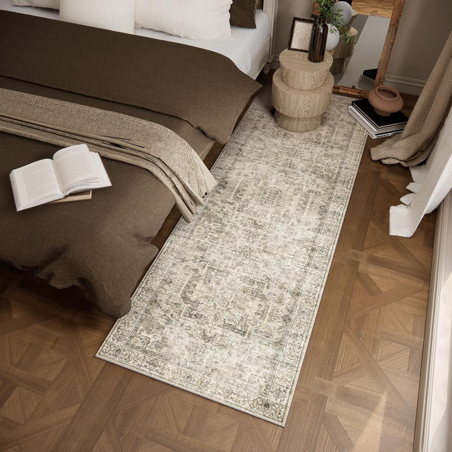 Skiennix Kitchen Runner Rug - Machine Washable, Non-Slip, Stain Resistant | 2'6"x8' Soft Carpet for Hallways, Entryways, and More