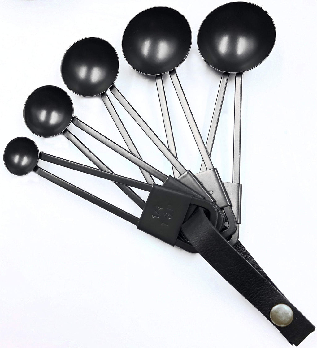 Measuring cup and spoon set, Stainless steel with durable powder coating in Black, plus attached with black leather
