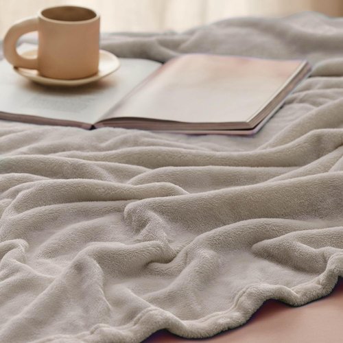 Bedsure GentleSoft Fleece Blanket - King Size Plush Cozy Microfiber in Oxford Tan, 108x90 Inches
