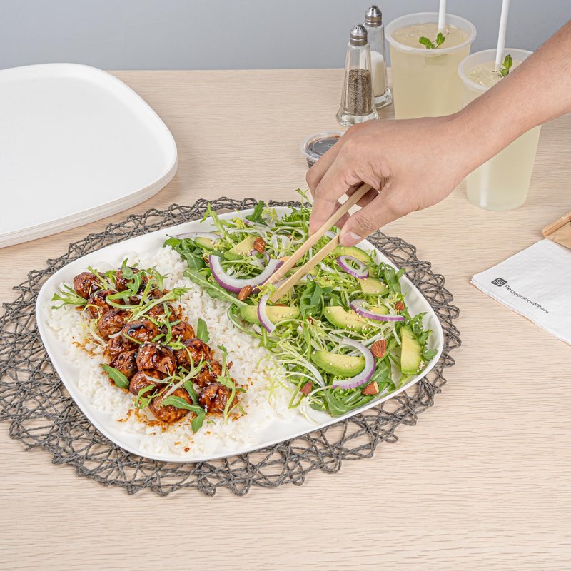 Restaurantware-Pulp Safe 11.8 x 11.8 Inch Bagasse Plates 100 No PFAS Added Dinner Plates - Home Compostable, Heavy-Duty, White Sugarcane Bagasse Disposable Plates, BPI-Certified, Disposable