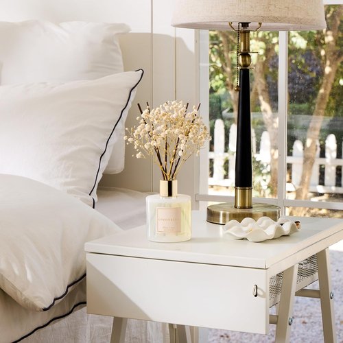 Cocorrína Reed Diffuser Set - Clean Linen Scented Home Fragrance | 6.7 fl oz with Sticks for Elegant Decor