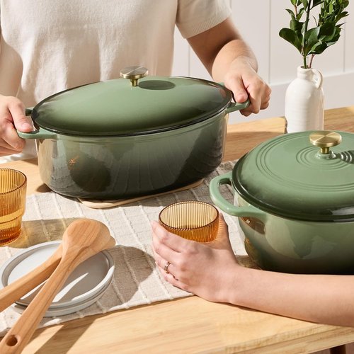 Best Choice Products Oval 7.5 Quart Enamel Cast-Iron Dutch Oven - Heavy-Duty Pre-Seasoned Cooking in Deep Olive Green