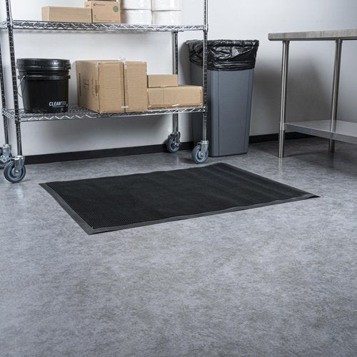 Restaurantware Comfy Feet 48 x 36 Inch No-Slip Floor Mat 1 Indoor Kitchen Mat - Heavy-Duty For Homes Offices Or Restaurants Black Rubber Entry Mat Low-Profile Easy To Clean