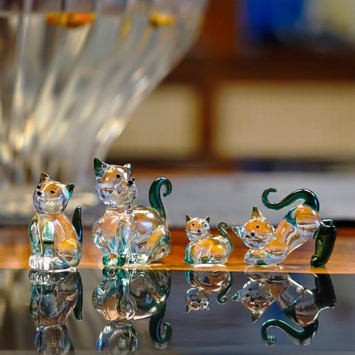 HDCRYSTALGIFTS Blown Glass Cat Figurines - 4 Emerald Green Collectible Kittens for Home Decor
