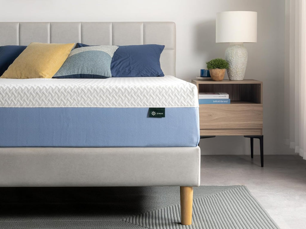 Zinus 12 Inch Queen Memory Foam Mattress - Cooling Comfort, Fiberglass Free, Medium Feel, Safe Materials