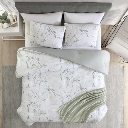 Kenneth Cole - Comforter Set, Super Soft Bedding with Matching Shams & Bonus Throw Blanket, Luxurious Home Decor (Ink Wash Vine Green, King)