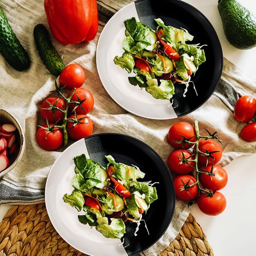 binsakao Salad Plates Set of 4-8 Inch Ceramic Dessert Plate - Kitchen Stone Porcelain Plates - Black White Fade Dinnerware Dishes Set for Kitchen, Microwave Dishwasher Oven Safe, Scratch Resistant