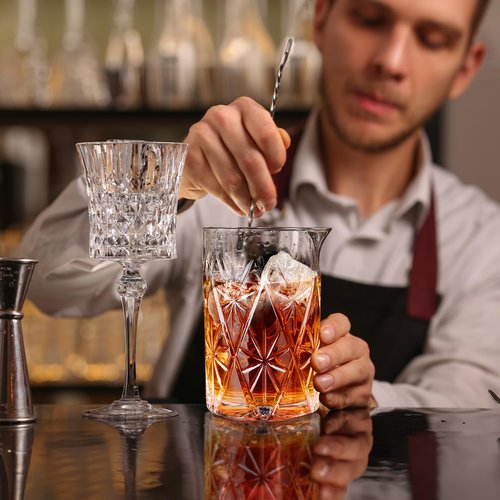 FARQAN 24 Oz Cocktail Mixing Glass Stirring Glasses for Whiskey Cocktail Mixing Shaker Glass Martini Old Fashioned Crystal Bar Set 700ml 2PCS (X-shape/Snowflakes)