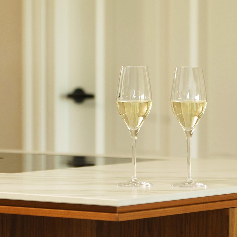 Stölzle Lausitz Champagne Glasses Exquisit Set of 6, 9 oz – Elegant Crystal Flutes Ideal for Champagne, Prosecco & Sparkling Wine – German-Made, Dishwasher & Shock-Resistant