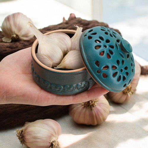 Peacock Blue Garlic Keeper for Counter Small, Ceramic Storage Jar & Garlic Holder for Friends Who Like Cooking, Garlic Container Saver for Kitchen, Keep Your Garlic Cloves Fresh Longer, 3-Inch