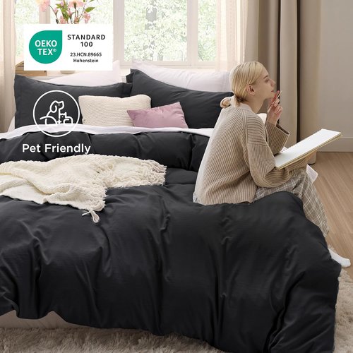 Bedsure Black Duvet Cover Set - Extra Soft King Size 3-Piece Bedding Set with Zipper Closure | 104x90 Inches