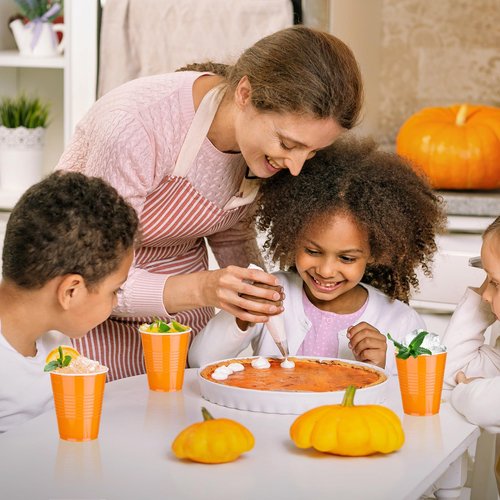 Kochorie 50 Pack Disposable Plastic Cups 12 Ounce Orange Solo Cups Drinking Party Cups Bulk Party Cups for Fall Thanksgiving, Wedding Birthday Parties, Picnics Events