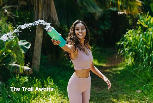 HYDRO CELL Stainless Steel Insulated Water Bottle - Versatile for Hot & Cold Drinks | Mint Green 24oz