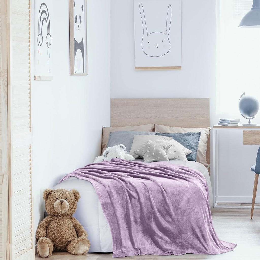 Utopia Bedding Fleece Blanket - Luxury Soft Microfiber Twin Size in Lilac | 300GSM Anti-Static (60x80 Inch)