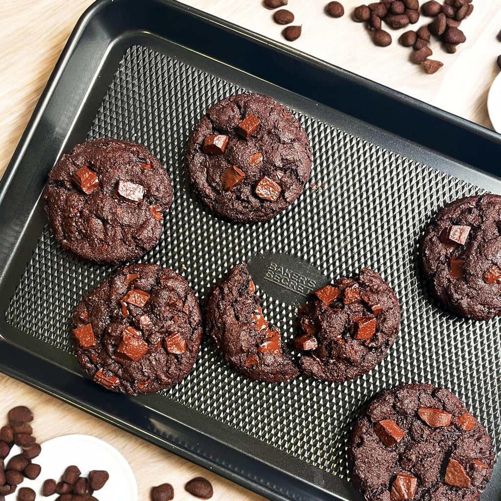 Baker's Secret Baking Sheet Pan Set - 3 Premium Cookie Sheets with Diamond Texture | Extra Thick, PFOA Free