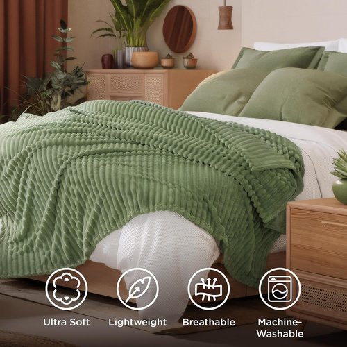 Bedsure GentleSoft Fleece King Blanket - Cozy Reseda Throw for Couch, 108x90 Inches