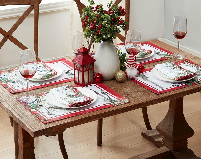 Home Bargains Plus Pine Berry Provence Christmas Fabric Tablecloth, 70 Inch Round, Holiday Pine Needles and Berries, French Country Winter Dining Table Cover