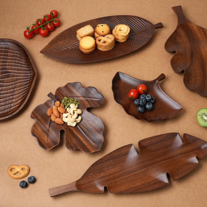 Walnut Wood Serving Tray Plates for Meal Salad Snack Bread, Handcraft Decorative Leaf Design Plate for Home Decor, Food, Charcuterie Vegetables Fruits Picnic Breakfast Lunch Dinner Gift -Maple Leaf