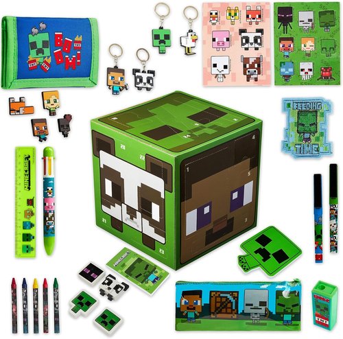 **Minecraft Advent Calendar 2025 - 24 Fun Items Including Keychains, Pens & Notebooks | Green Cube**