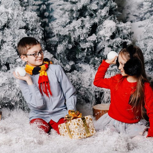 Elcoho 60-Piece Indoor Snow Fight Ball Set - 2.8 Inch Artificial Snowballs for Kids' Winter Games