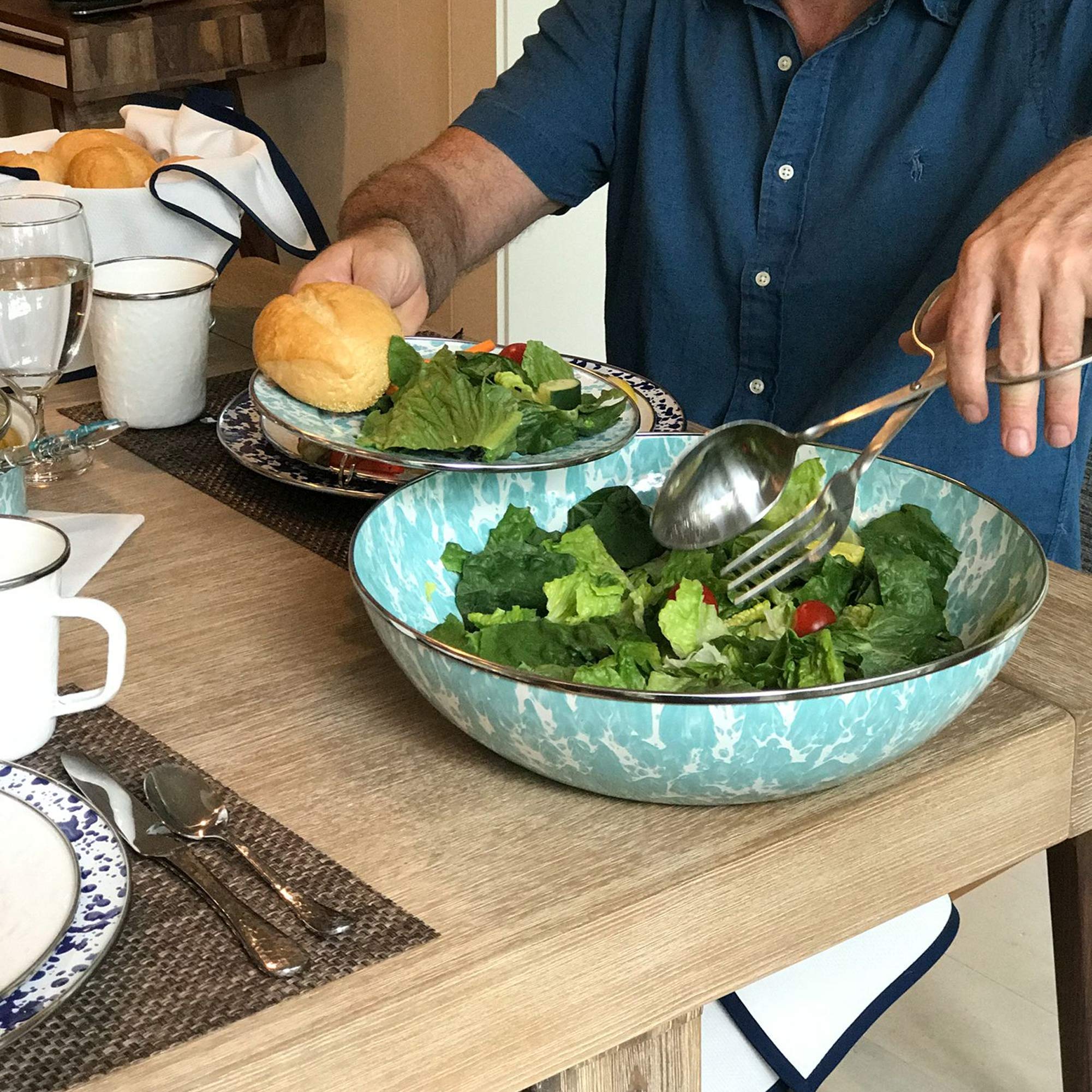 Golden Rabbit Enamelware Catering Bowl, 5 quart, Sea Glass