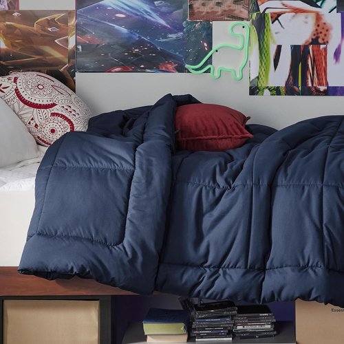 Bedsure Comforter Duvet Insert - Quilted Twin Size All-Season Down Alternative Bedding | Navy Blue 88 x 68 Inches
