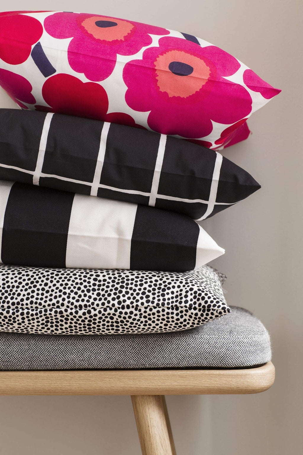Marimekko - Throw Pillow, Cotton Bedding with Zipper Closure, Stylish Modern Home Decor (Pieni Unikko Red, 26" x 26")