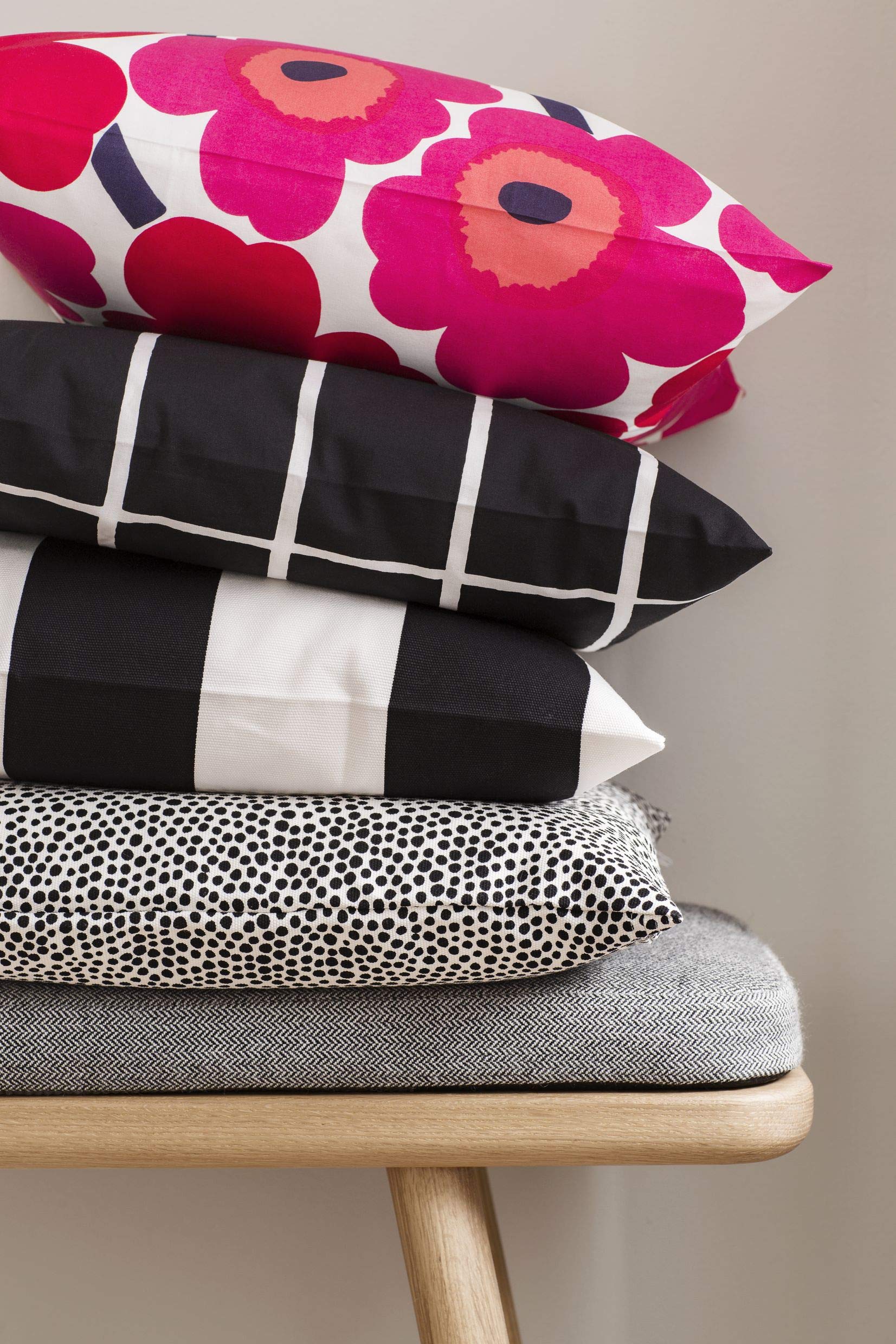 Marimekko - Throw Pillow, Cotton Bedding with Zipper Closure, Stylish Modern Home Decor (Pieni Unikko Red, 26" x 26")