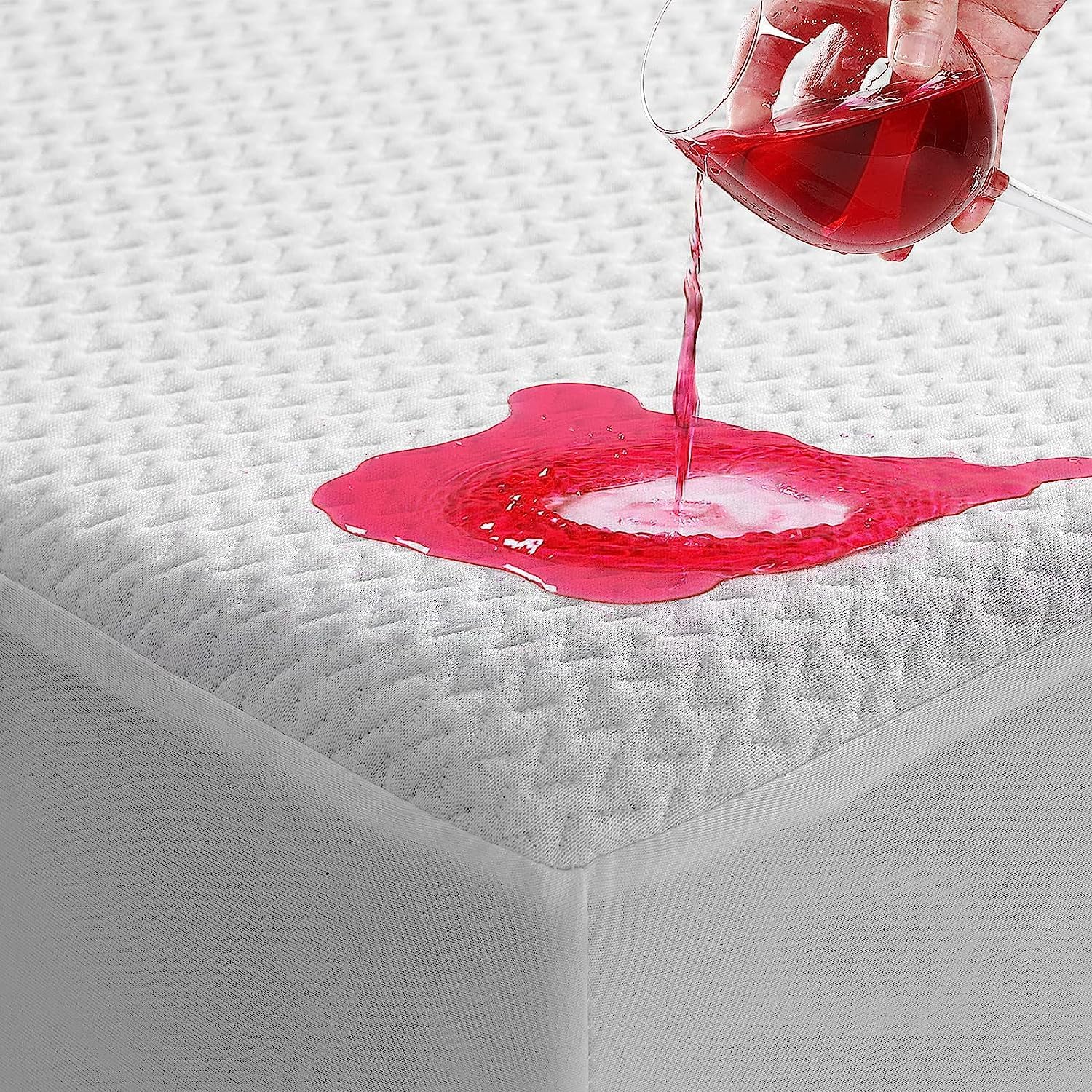 TASTELIFE Queen Size Mattress Protector - Waterproof & Breathable Cooling Cover, Deep Pocket Fits 8-21”
