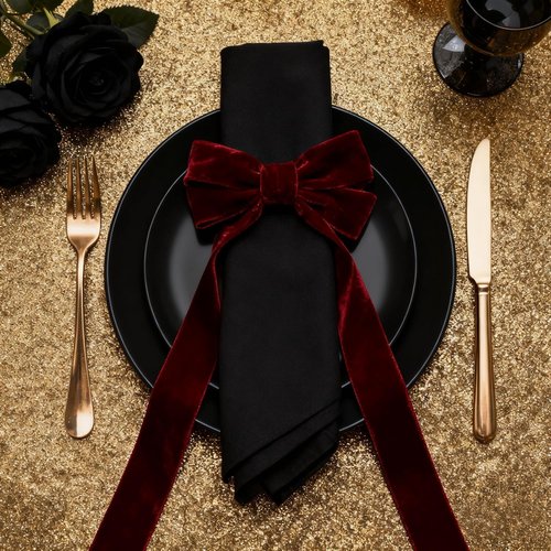 Meseey Bow Napkin Rings - Set of 6 Luxury Burgundy Velvet Holders | Elegant Design for Holiday Dining