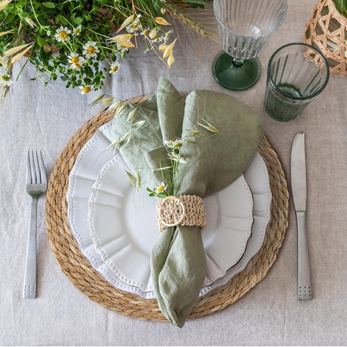 Kochorie Set of 6 Round Woven Placemats - 13.8 Inches Natural Boho Rattan Wicker Table Mats for Home Dining Table