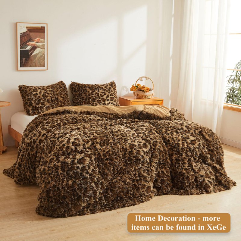 XeGe 20x54 Fluffy Leopard Print Body Pillow Cover, Cheetah Print Plush Fuzzy Faux Fur Body Pillowcase with Zipper, Farmhouse Shaggy Furry Long Pillow Cover for Pregnant Women Side Sleeper, Brown