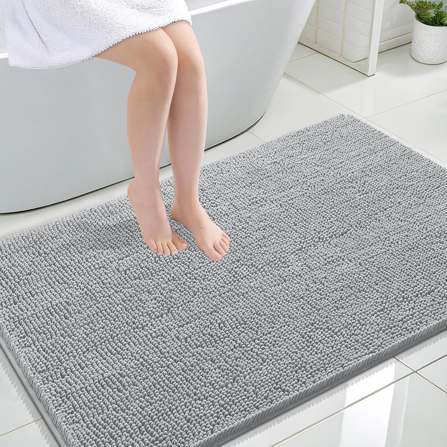 OLANLY Large Bathroom Rugs - Extra Soft Chenille Bath Mats | Quick Dry, Machine Washable, Light Grey 44x32