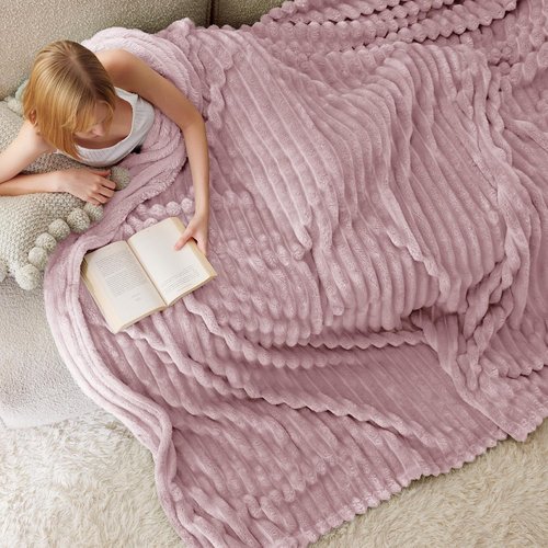 Bedsure GentleSoft Pink Full Blanket - Cozy Fleece Throw for Women | Perfect Birthday Gift, 84x90 Inches