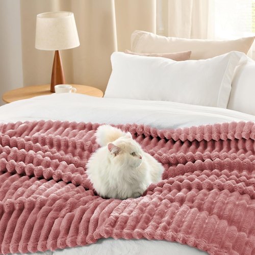 Bedsure GentleSoft Fleece Blanket - Cozy Dusty Pink Throw for Couch, Perfect Size 50x70 Inches