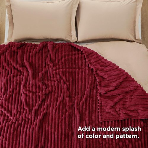 Bedsure GentleSoft Red Fleece Blanket - Cozy, Soft Throw for Couch | Perfect 108x90 Inches Size