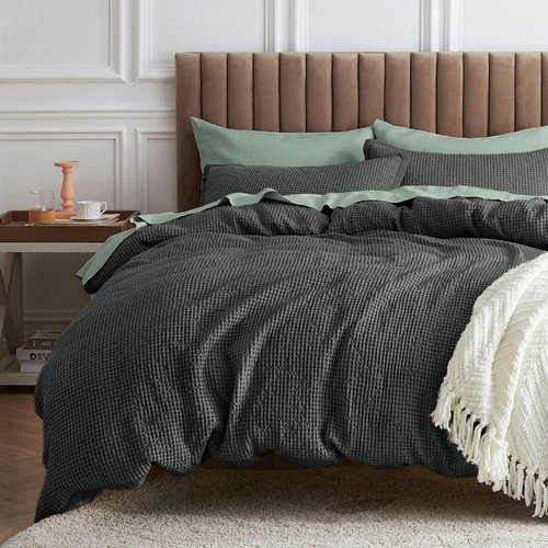 Bedsure Waffle Comforter Set King, Charcoal Soft Bedding, Waffle Weave Bed Set, 3 Pieces, 1 Comforter (104"x90") and 2 Pillow Shams, Cotton Shell and Polyester Lining for All Seasons