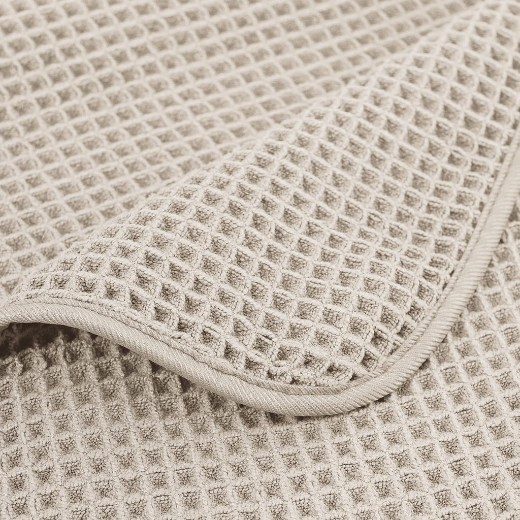 POLYTE Microfiber Bath Towels - Oversize Quick Dry & Lint Free, 60 x 30 in, 4 Pack | Waffle Weave