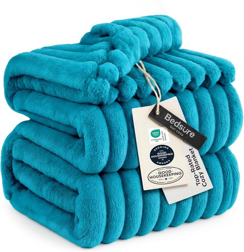 Bedsure GentleSoft Teal California King Blanket - Cozy Soft Fleece Throw, 102x96 Inches