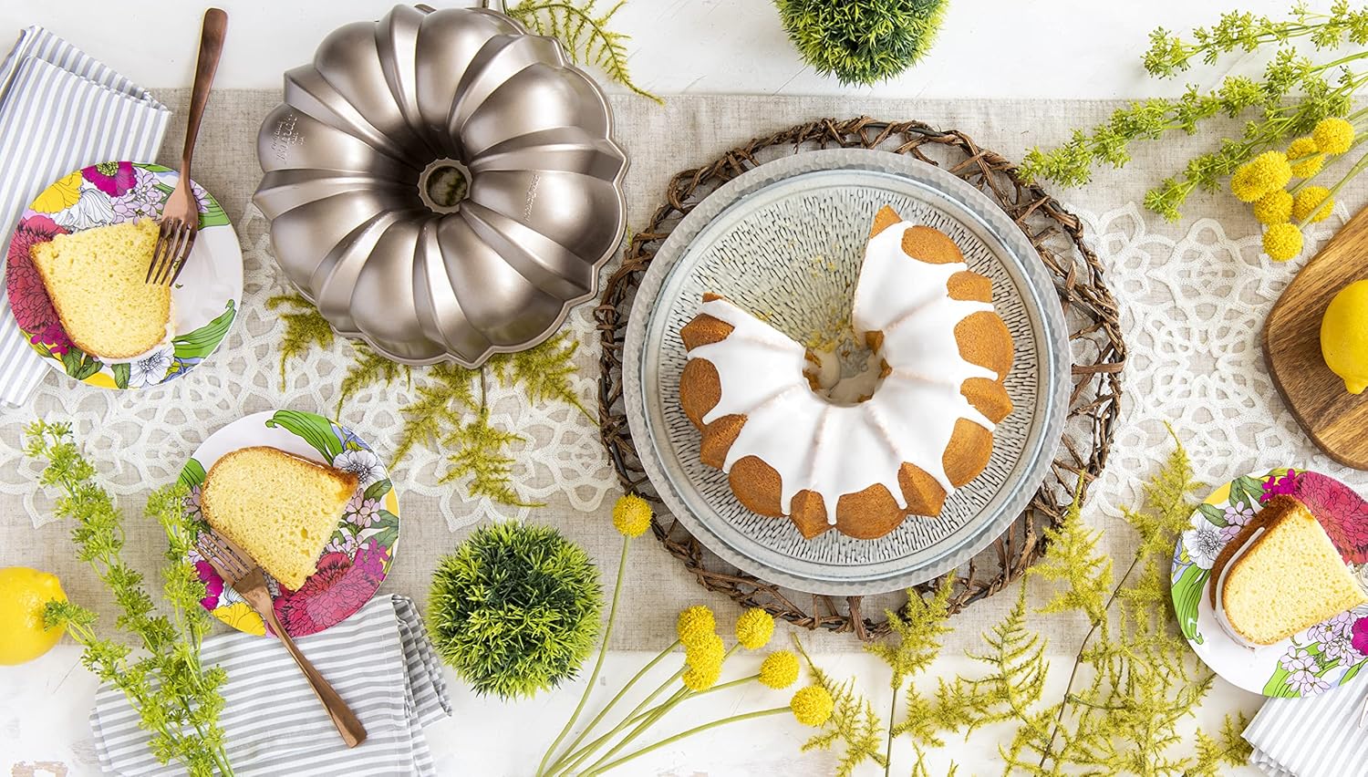 Nordic Ware 12-Cup Bundt Pan - Classic Toffee Finish for Perfectly Baked Cakes