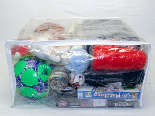 10-Pack Jumbo Heavy Duty Vinyl Zippered Storage Bags (Clear) for Sweaters, Blankets, Comforters, Bedding Sets and Much More! (23" x 23" x 12", 27.5 Gallon)