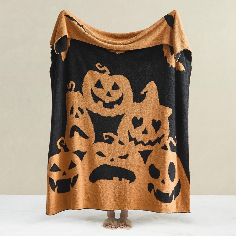 WDCOZY Halloween Throw Blanket Reversible Super Soft Knitted Blankets for Couch Bed Sofa Microfiber Warm Cozy Comfy Lightweight Fall Comfort Fluffy Fuzzy Knit Blanket Cute 50x60 Inches Pumpkin