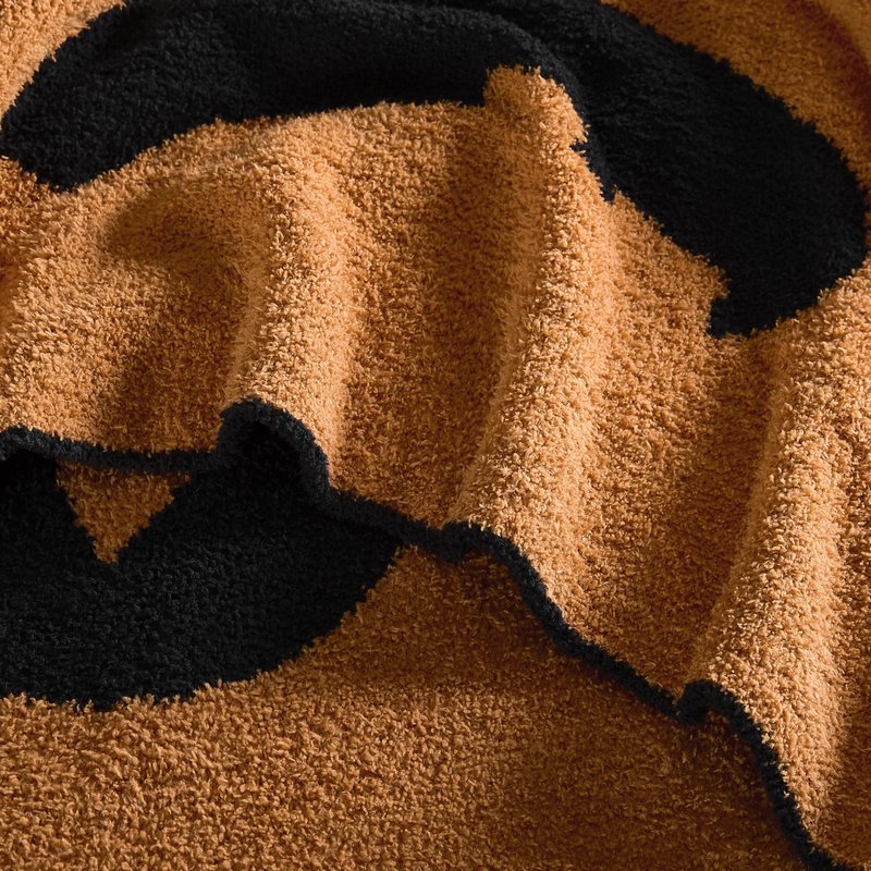 WDCOZY Halloween Throw Blanket Reversible Super Soft Knitted Blankets for Couch Bed Sofa Microfiber Warm Cozy Comfy Lightweight Fall Comfort Fluffy Fuzzy Knit Blanket Cute 50x60 Inches Pumpkin