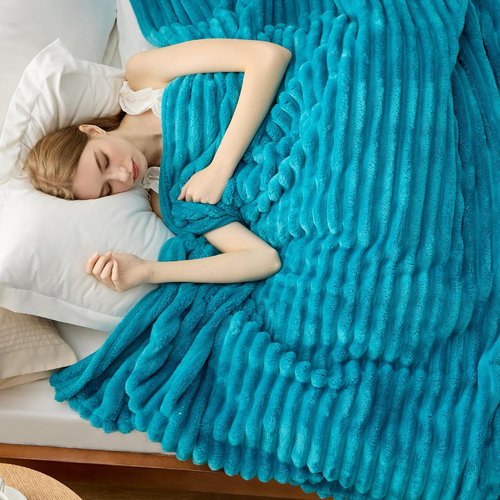 Bedsure GentleSoft Teal California King Blanket - Cozy Soft Fleece Throw, 102x96 Inches